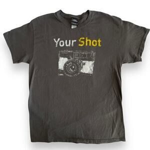 Rare National Geographic “Your Shot” Grey T-Shirt SLR Camera Size Large 2010